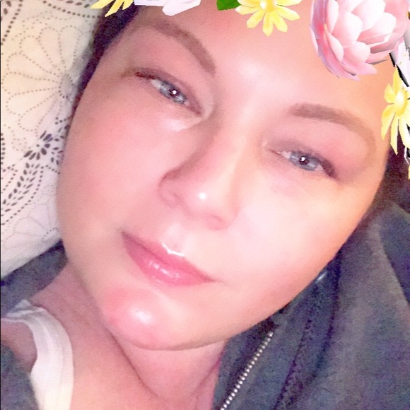 Meet your Posher, Lizzie - Picture 1 of 1